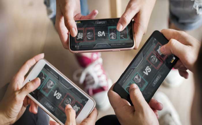 Mobile Multiplayer Online Game iPhone Ipad